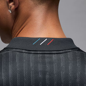 Camisa 4 do Paris Saint-Germain para a temporada 2025/26 (masculina)