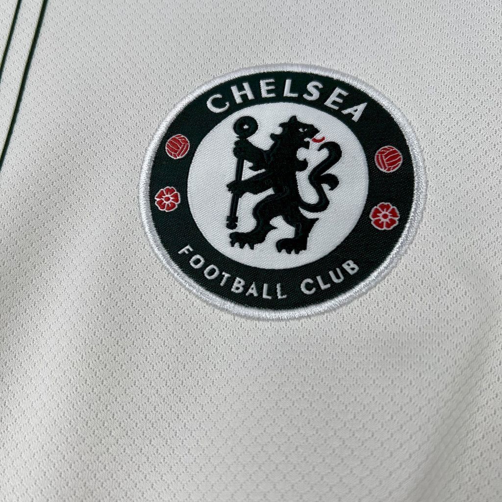 Camisa de visitante do Chelsea para a temporada 2025/26 versão torcedor