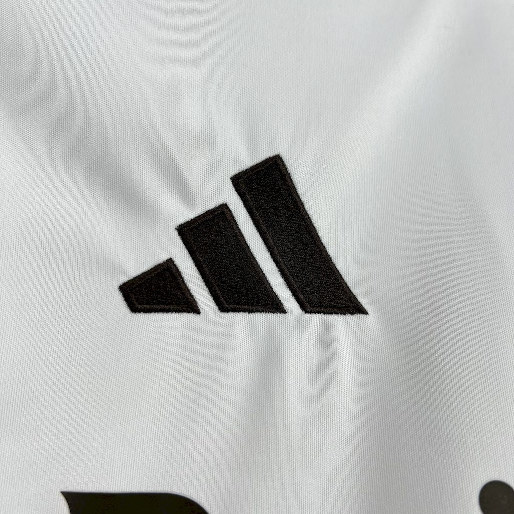 Camisa Home do Real Madrid 2025/26