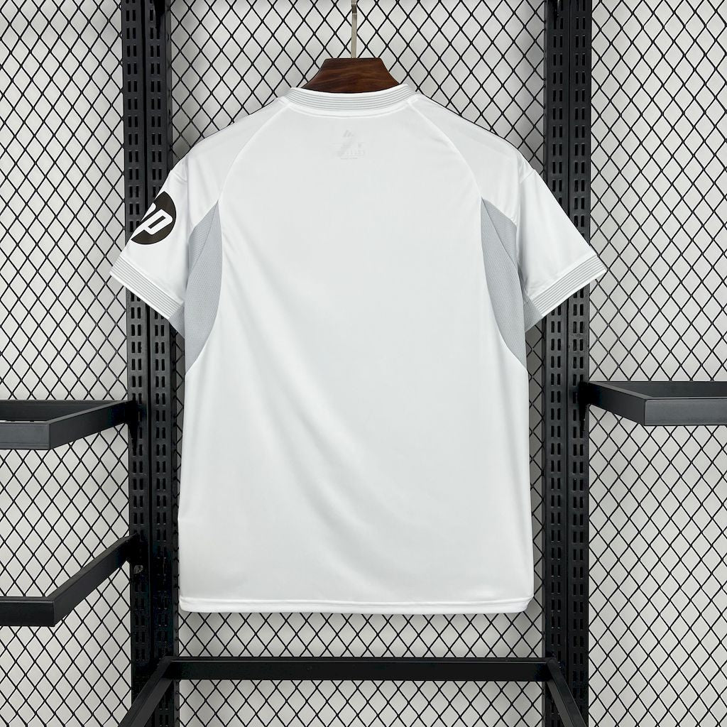 Camisa Home do Real Madrid 2025/26