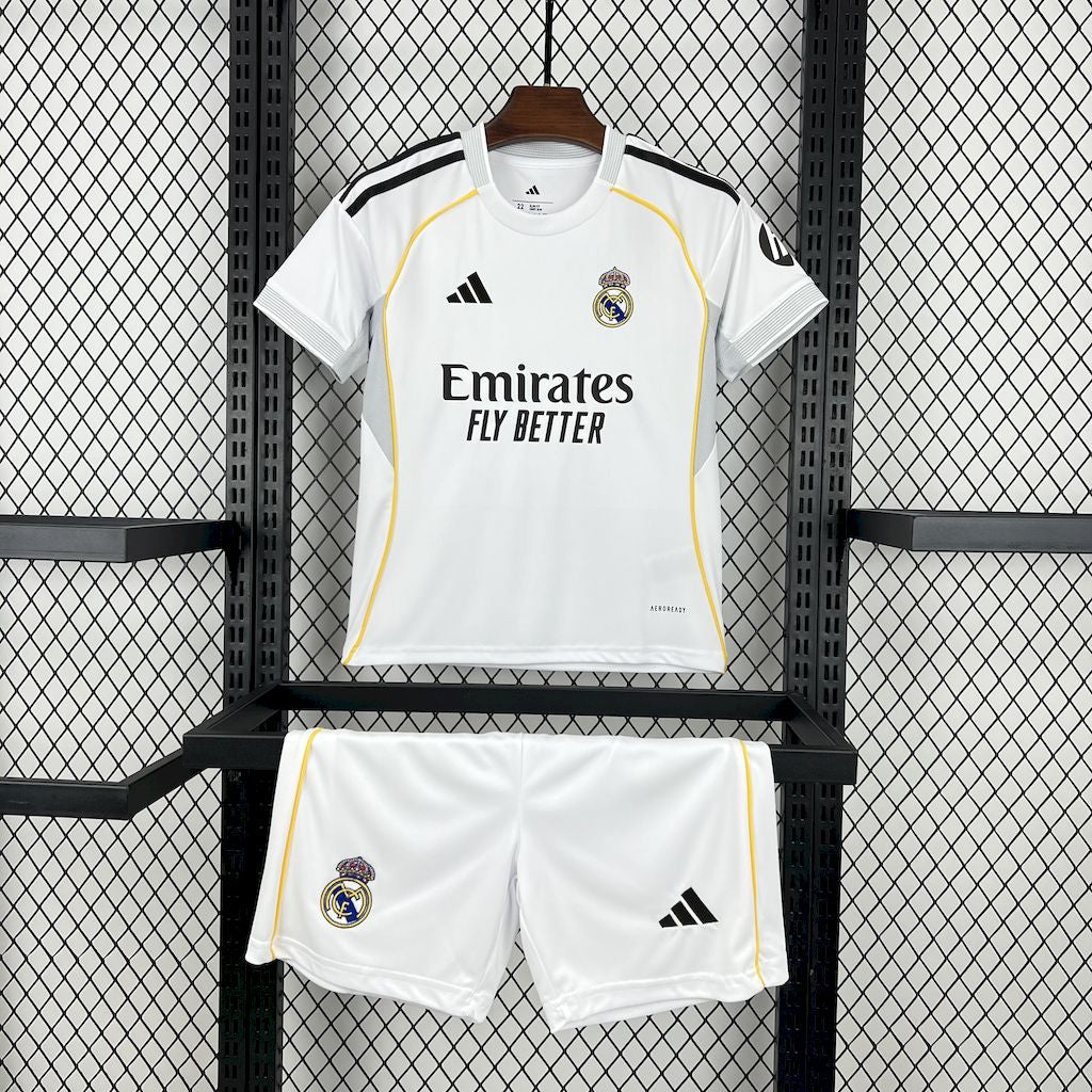 Uniforme Infantil Real Madrid Para Temporada 2025/26