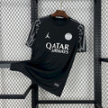 Paris Saint-Germain 2024/25 Quarto Uniforme Visitante