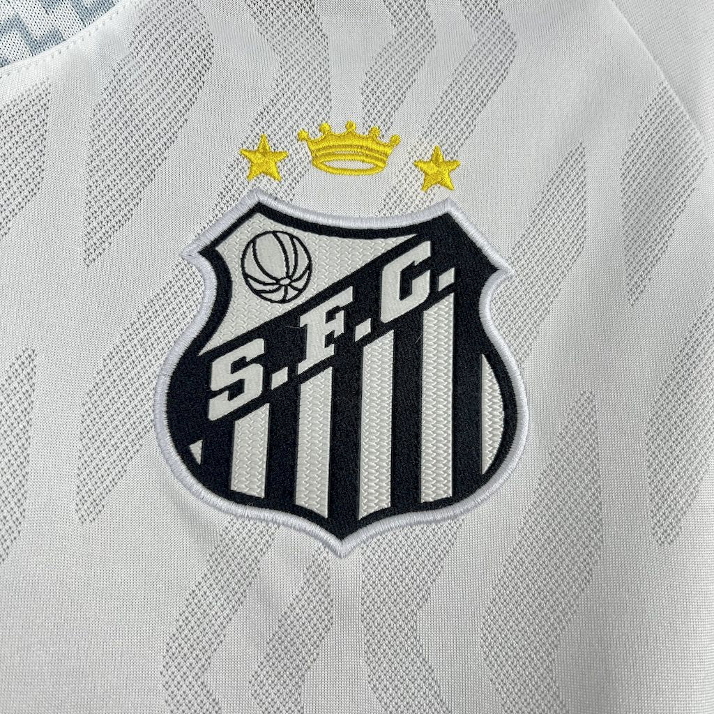 Camisa titular do Santos para a temporada 2025/26