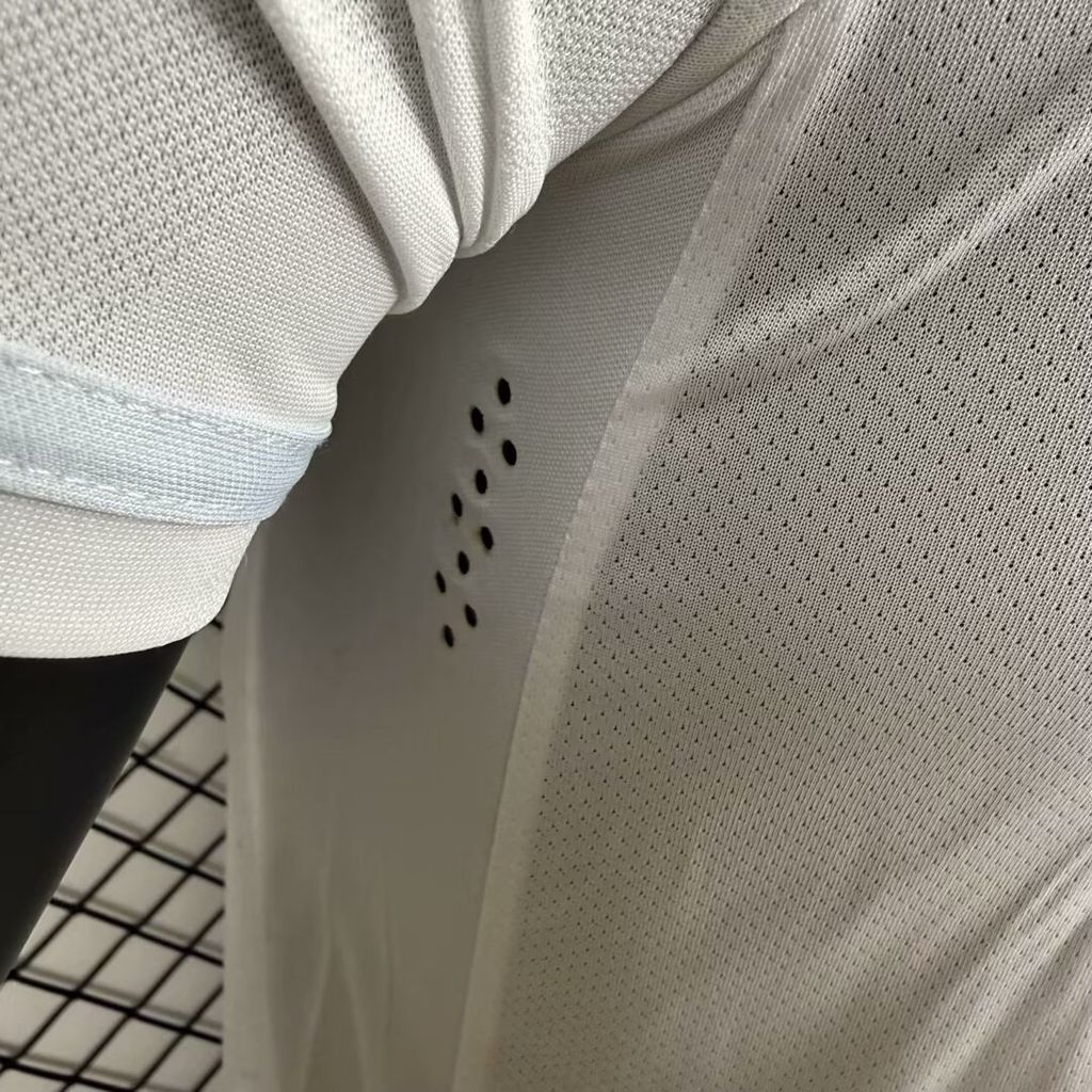 Camisa titular do Santos 2025/26 - Versão Jogador