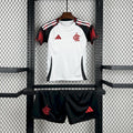 Uniforme Infantil Do Flamengo Para Temporada 2025/26 Visitante