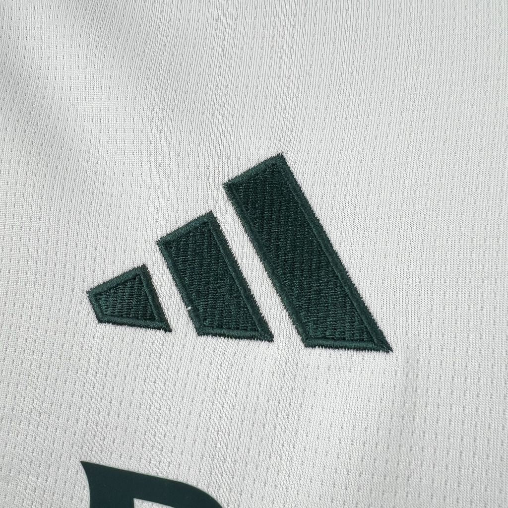 Camisa Real Madrid 2025/26 Torcedor Masculina