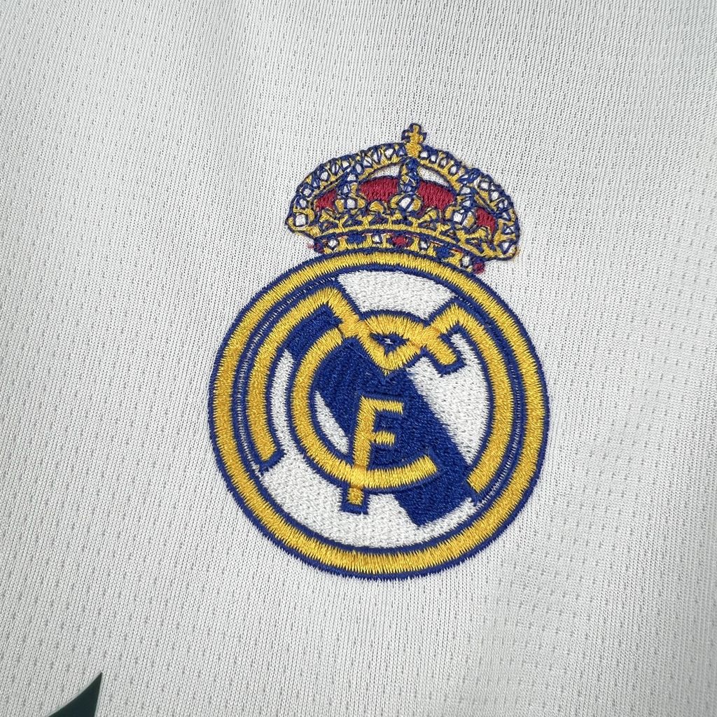 Camisa Real Madrid 2025/26 Torcedor Masculina