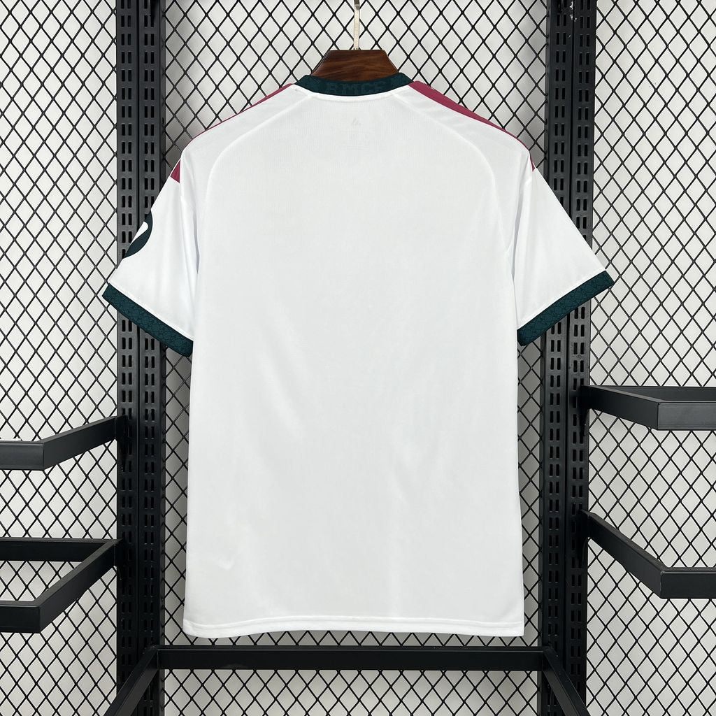 Camisa Real Madrid 2025/26 Torcedor Masculina