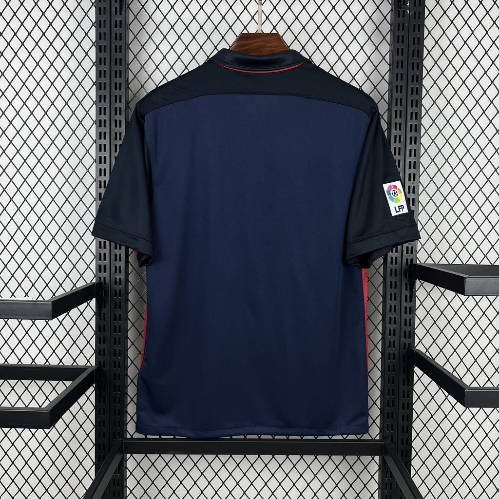 Camisa Retrô Do Atlético De Madrid Para Temporada 2015/16 Visitante