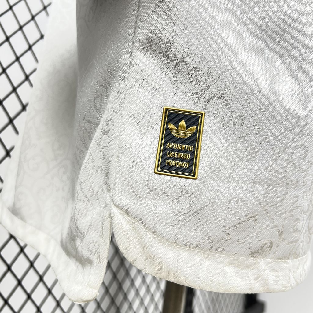Camisa Seleção Espanha II x Quevedo “EL BAIFA” - Copa do Mundo 2026
