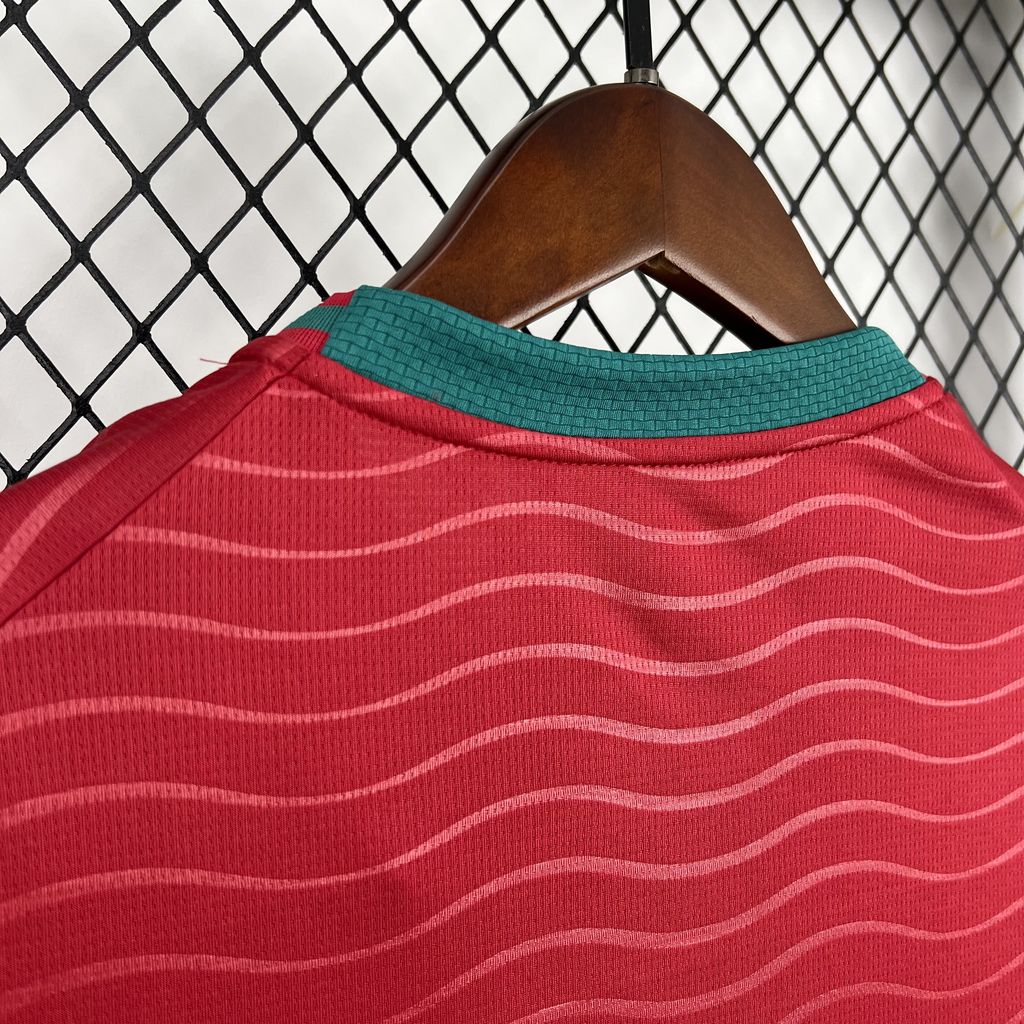 Camisa oficial de Portugal para a Copa do Mundo (Torcedor) de 2026 (Feminino)