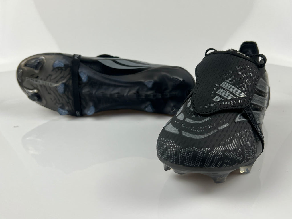 Chuteira Predator Elite Fold-Over Tongue Firm Ground Futebol Preta