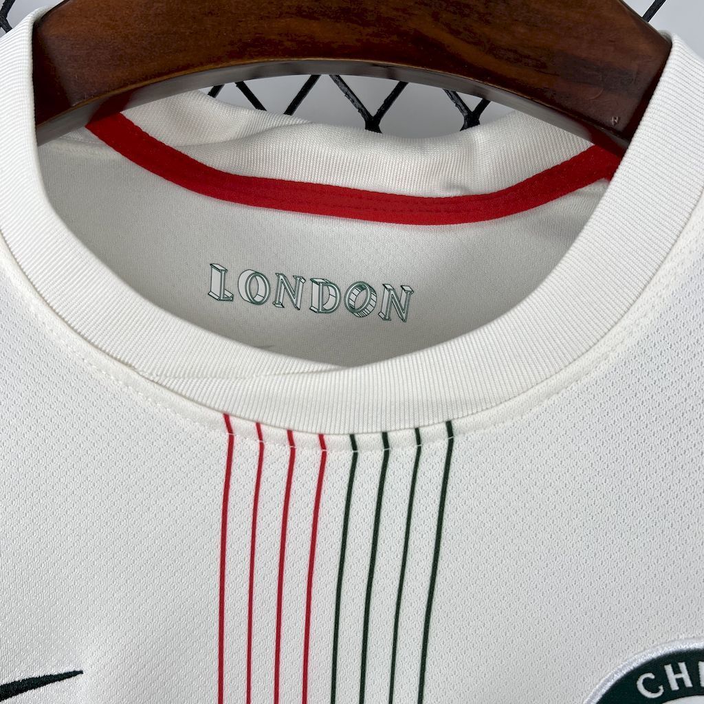 Camisa de visitante do Chelsea para a temporada 2025/26 versão torcedor