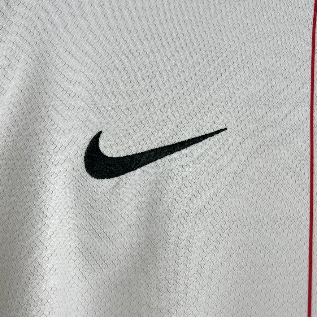 Camisa de visitante do Chelsea para a temporada 2025/26 versão torcedor