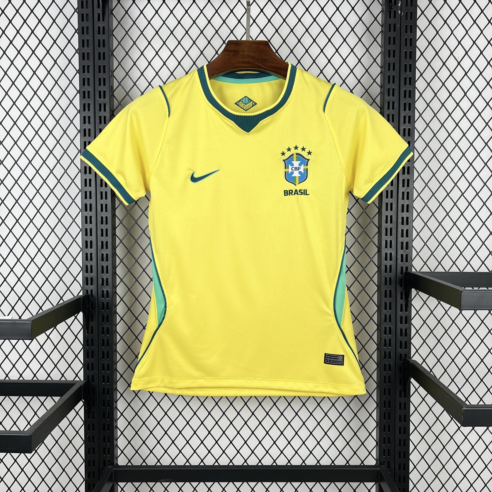 Camisa Brasil Nike I 2026/27 Torcedora Pro Feminina