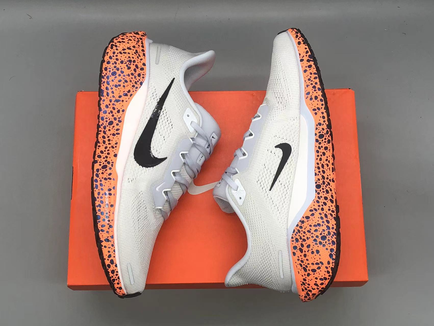 Tênis Nike Pegasus 41 orange